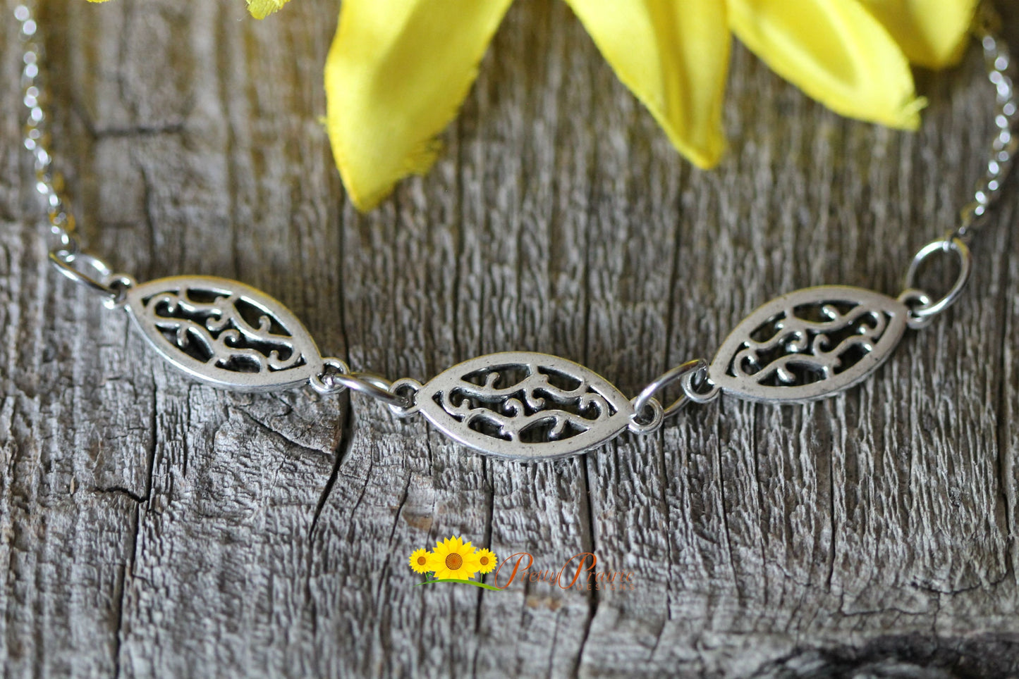 Silver Filigree Oval Bracelet, Silver Anklet, Dainty Jewelry, Family Member Bracelet, Gift for Wife, Best Friend, Sorority Sister, Mom Gift