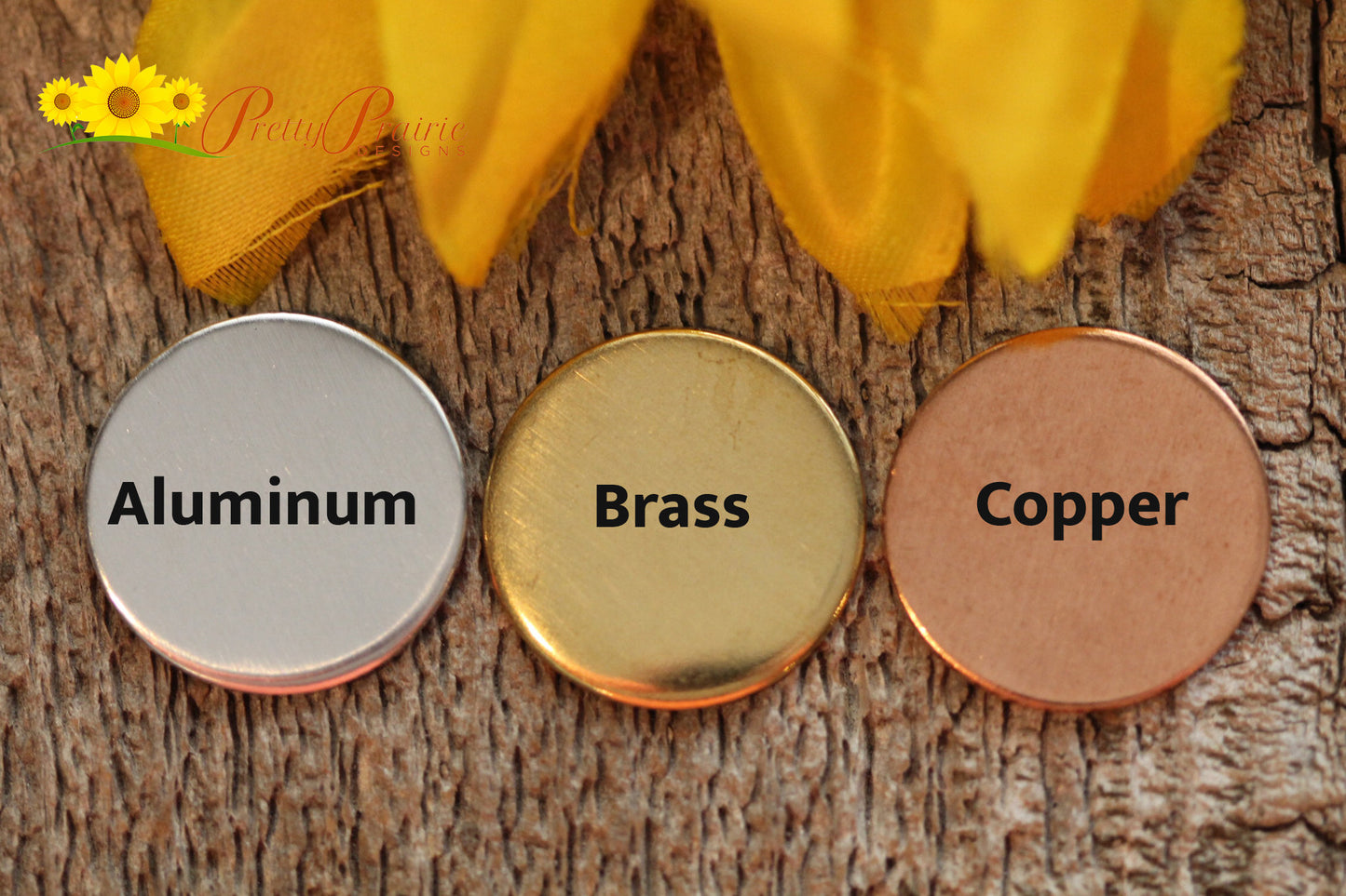 Hammered Mom Necklace, New Mom Gift, Hand Stamped, Birthstone, Mom or Grandma Jewelry, Mother's Day Gift, Dainty Pendant Jewelry, Metal Disc