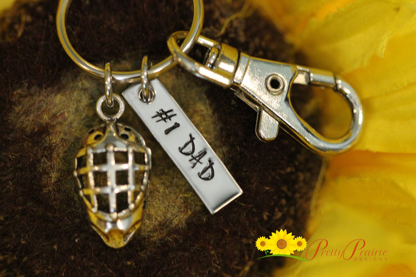 Hockey Mask Tag Keychain, Hockey Bag Tag, Hockey Goalie Keychain, Hockey Team Gift, Coach Gift, Personalized, Father's Day, Personalized