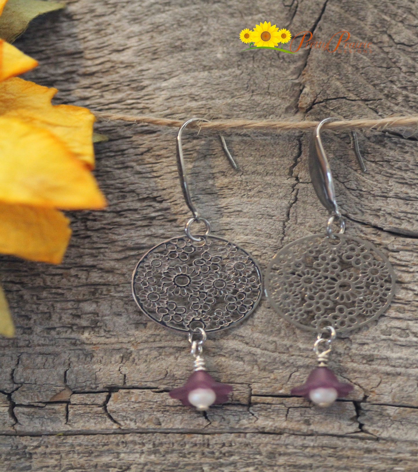 Flower Drop Earrings, Gift for Her, Resin Earrings, Silver Flower, Flower Earrings, Dangle Earrings, Silver Filigree, Floral Earrings