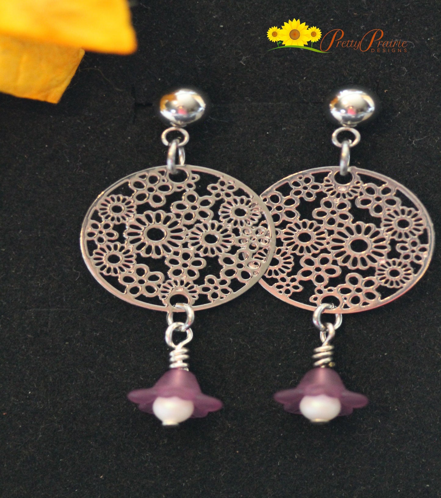 Flower Drop Earrings, Gift for Her, Resin Earrings, Silver Flower, Flower Earrings, Dangle Earrings, Silver Filigree, Floral Earrings