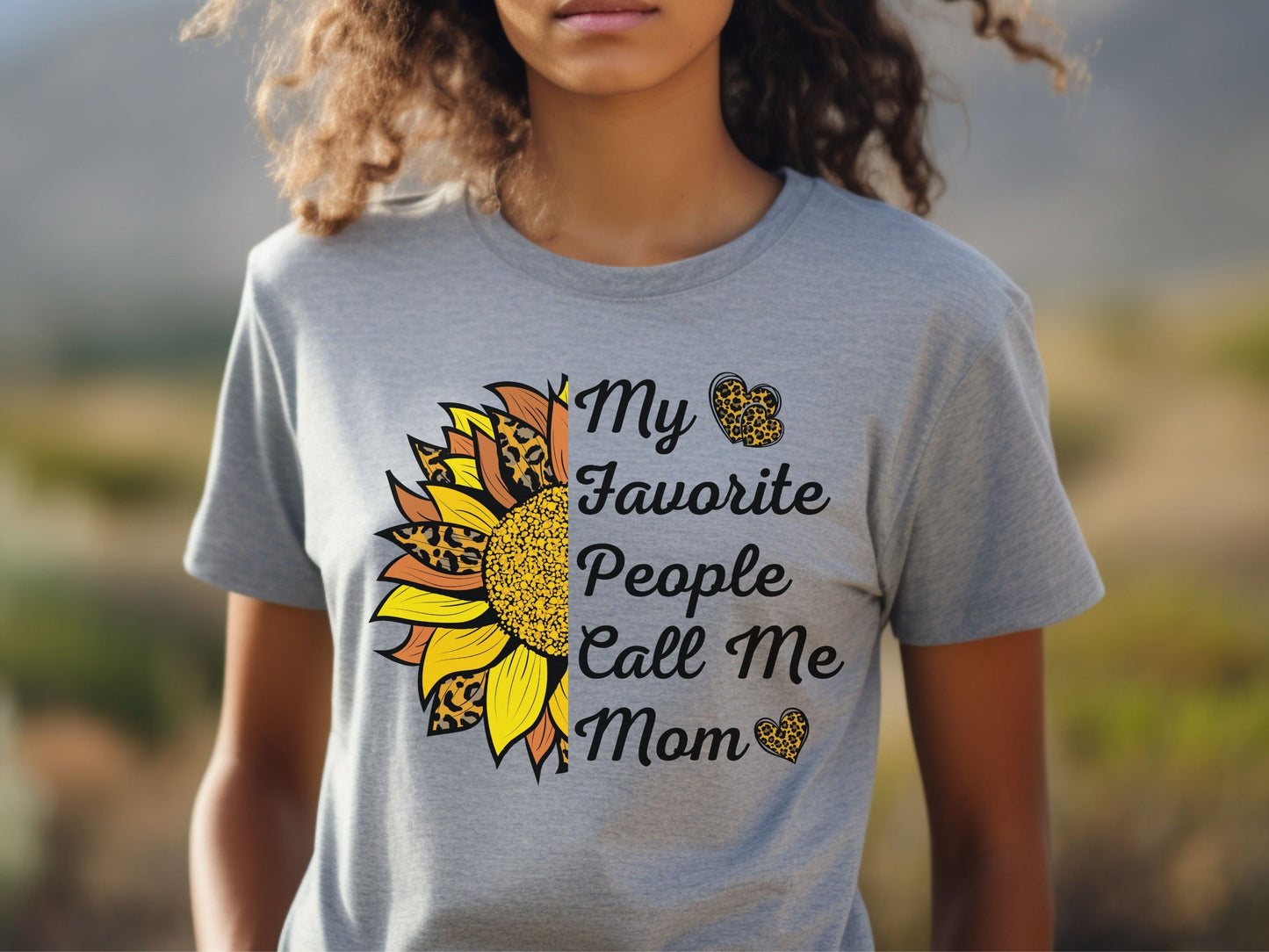 Sunflower Mom T-Shirt, Mother's Day Shirt, Sunflower Lover T-Shirt, Gardener Mom Shirt, Gift for Mom, Flower Mom Shirt, Sunflower Mama Shirt