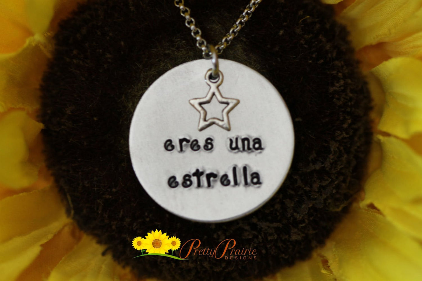 Eres Una Estrella Star Necklace, You Are a Star, Spanish Teacher, Actor, Valedictorian, Quinceanera Gift, Stamped, Inspirational Jewelry