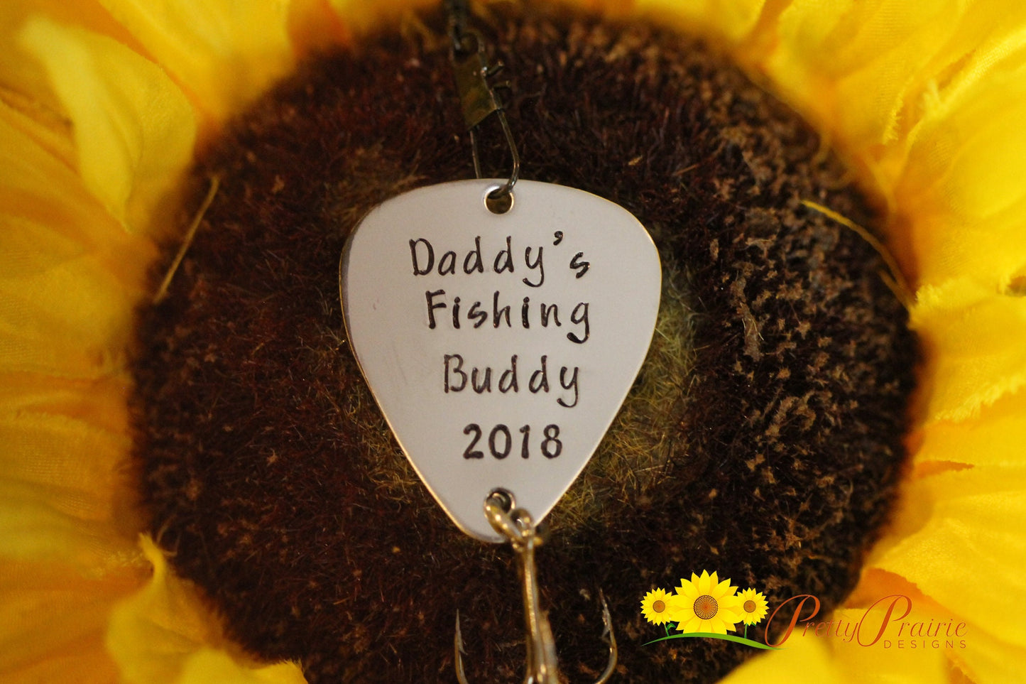 Daddy's Fishing Buddy Lure, Custom Fishing Hook, Father's Day Gift, New Dad Present, Baby Reveal, Angler Gift, Hand Stamped Fishing Lure