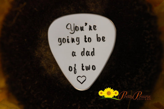You're Going to be a Dad of Two Guitar Pick, It's Twins, Pregnancy Reveal, New Dad Gift, Surprise Pregnancy, New Baby Announcement, Twin Dad