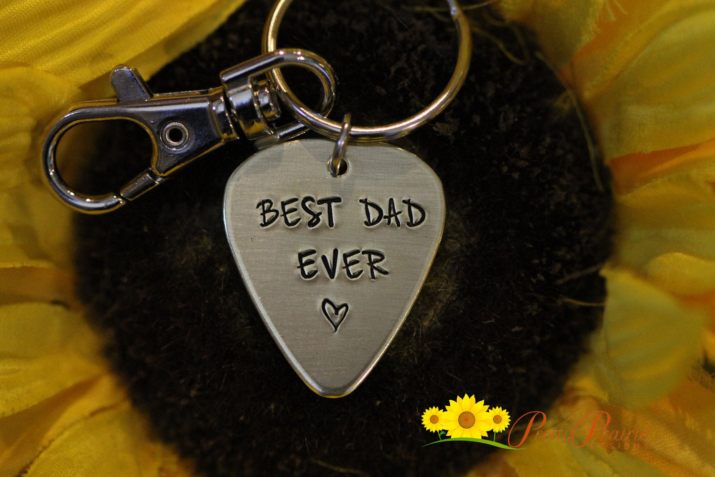 Best Dad Ever Guitar Pick Keychain, Hand Stamped, Music Lovers Gift, Personalized, Father's Day, Guitar Player Gift, Dad's Gift from Kids