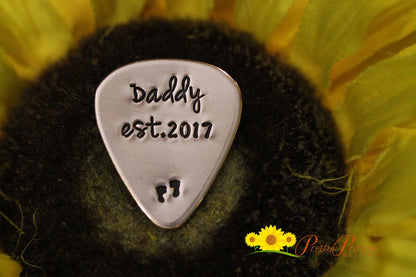 Daddy Established Guitar Pick, Grandpa Established, Father's Day Gift, Pregnancy Reveal, New Dad Guitar Pick, Birth Announcement, Metal Pick