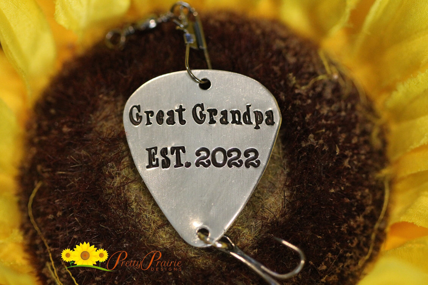 Grandpa Established Fishing Lure, Father's Day, Pregnancy Reveal, New Grandpa Gift, Birth Announcement, Metal Lure, Gift for Grandfather