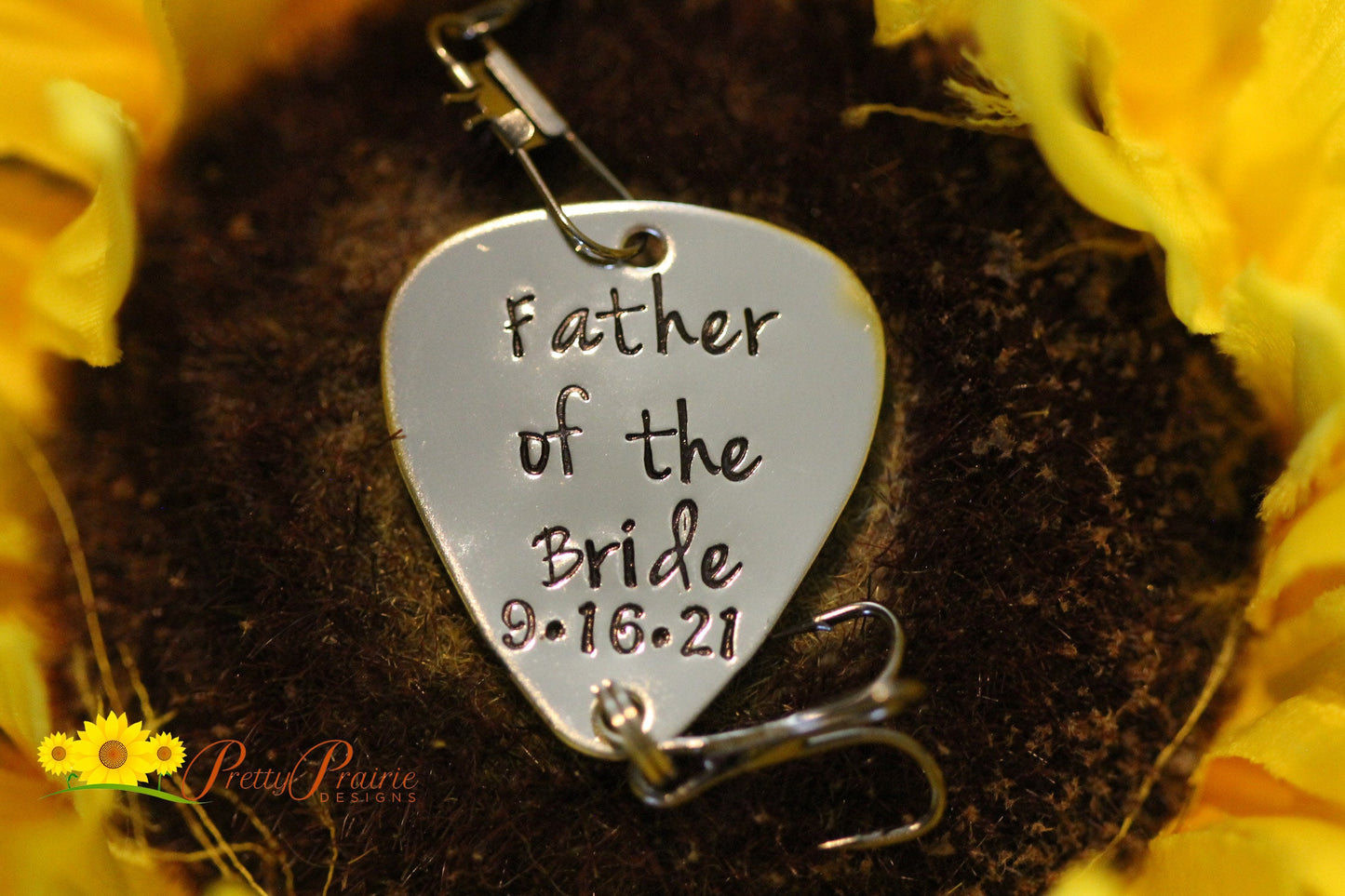 Father of the Bride Fishing Lure, Father of the Groom Lure, Step Father Lure, Wedding Gift for Dad, Hand Stamped Lure, Wedding Date Hook