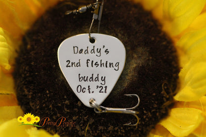 Daddy's New Fishing Buddy Lure, New Dad Gift, Baby Reveal, Custom Fishing Lure, Hand Stamped with Date, Engraved Fishing Hook, Father's Day