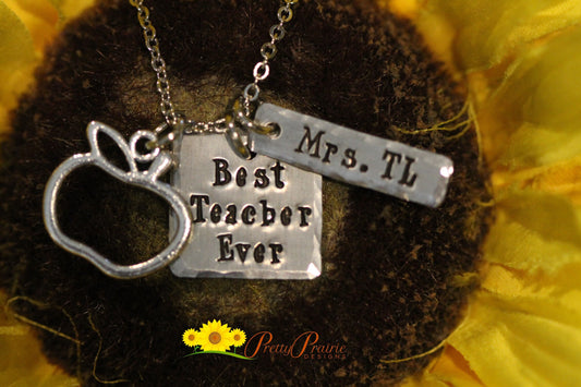 Best Teacher Ever Necklace, Teachers Gift, Personalized, Hand Stamped, Teacher Appreciation, Apple Necklace, End of Year, Teacher Keychain